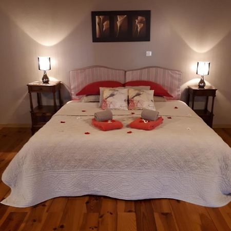 Chambres Et Roulotte De La Gentilhommiere Chazey-sur-Ain ภายนอก รูปภาพ